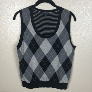 Tommy Hilfiger Sweater Vest Size L